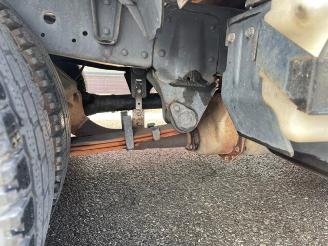 三菱ふそう:キャンター:Wキャブ:5MT:110馬力:6人乗り