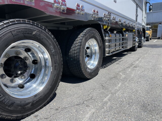 17スーパーグレート　ハイルーフ　冷凍ウィング　未登録未使用　造りボディ　格納ゲート付