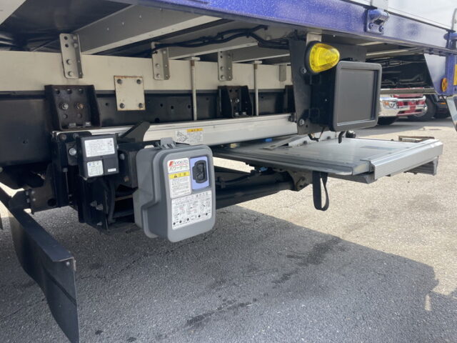 日野：17レンジャー：ハイルーフ：ウィング：6200ワイド：エアサス：格納ゲート