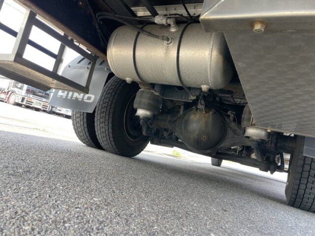 日野：17レンジャー：6200ワイド：エアサス：木床：アルミホイール：240馬力