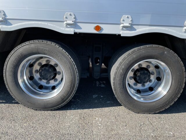 17スーパーグレート：ハイルーフ：ウィング：メッキ多数：アルミホイール：ステンレスサイドバンパー