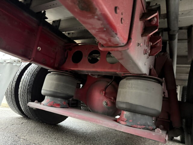 17スーパーグレート：ハイルーフ：ウィング：プレミアムラインエグゼクティブ：寝台メッキ