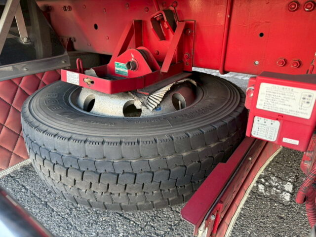 17スーパーグレート：ハイルーフ：ウィング：メッキ多数：アルミホイール：格納ゲート