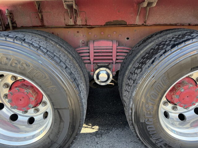 スーパーグレート：ハイルーフ：アームロール：40立米：架装多数：煙突マフラー(ダミー)