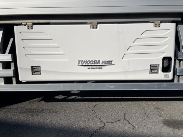 17スーパーグレート　冷凍バン　左観音扉　サブエンジン　ジョロ4キーストン　