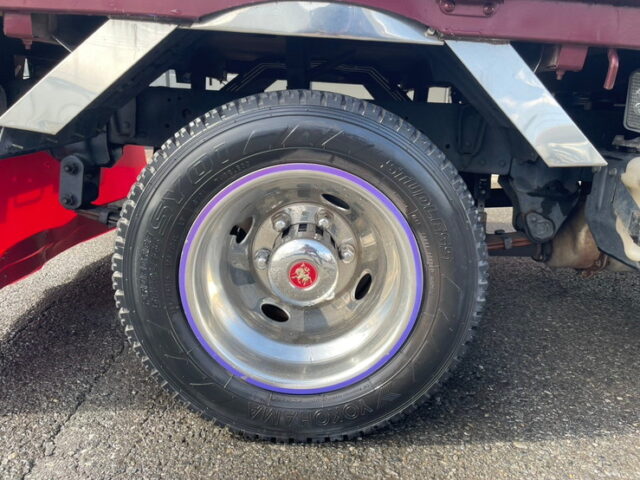 三菱ふそう:キャンター:Wキャブ:5MT:110馬力:6人乗り