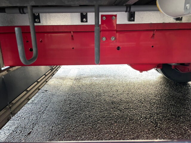 日野：１７レンジャー：ワイド：冷凍ウィング：AT：トレクス造りボデー：ステンレス多数：アルミホイール　