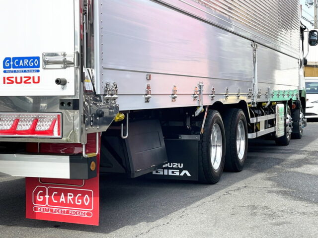 いすゞ　ギガ　登録済み未使用車　ハイルーフ　リア門工ステンレス　アルミホイール