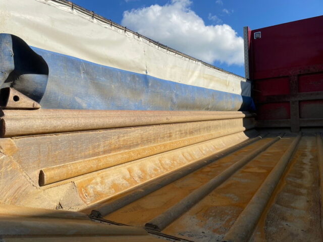 日野　17プロフィア　ダンプ　ハイルーフ　Ｌゲート　メッキ多数