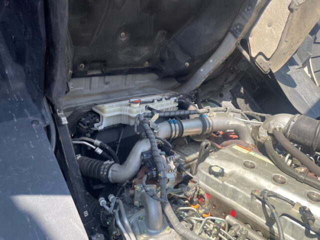 日野　17プロフィア　冷凍ウィング　ステンレス多数　菱重製冷凍機TDJS100DC