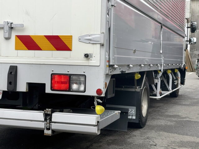 日野　17レンジャー　ハイルーフ　6200ワイド　エアサス　格納ゲート　低走行