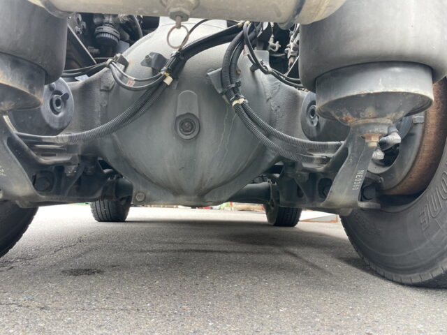 日野：17プロフィア：ハイルーフ：トレーラーヘッド：架装多数：E13Cエンジン：450馬力