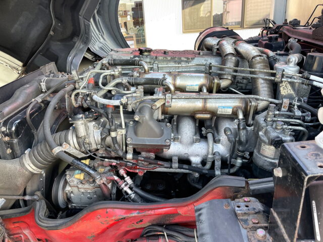 スーパーグレート　冷凍ウィング　90アオリ　木床　国産エンジン　7速MT