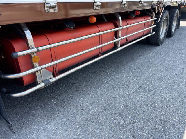 日野　プロフィア　冷凍ウィング　リア門口ステンレス　木床　プロシフト　380馬力