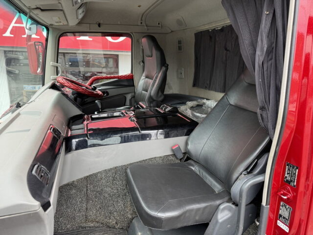 スーパーグレート：トレーラーヘッド：ハイキャブ：アルミホイール：エアサス