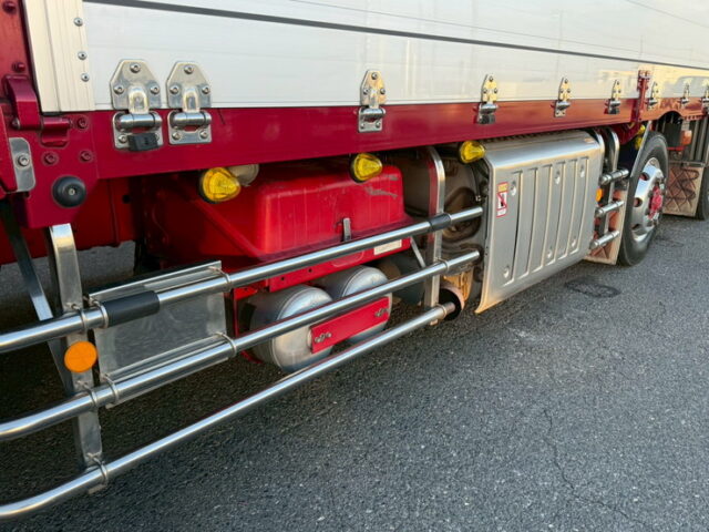 17スーパーグレート：ハイルーフ：ウィング：メッキ多数：アルミホイール：格納ゲート