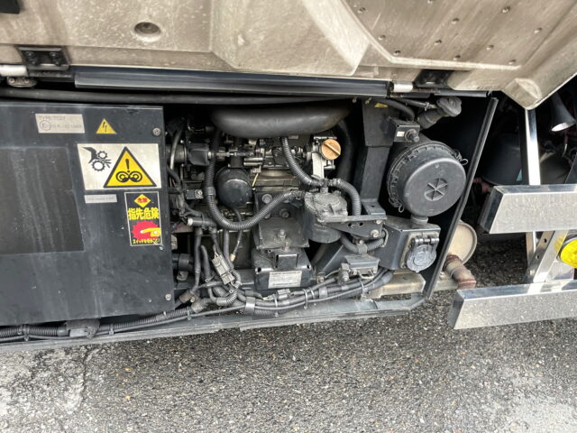 いすゞ　ギガ　ハイルーフ　冷凍バン　4軸　左観音扉2枚　サブエンジン　ジョロ４キーストン