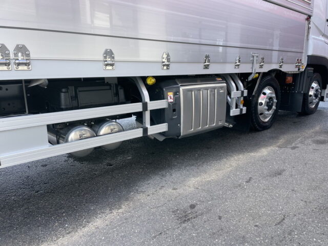 【現行型】スーパーグレート　スーパーハイルーフ　プレミアムライン　総輪エアサス