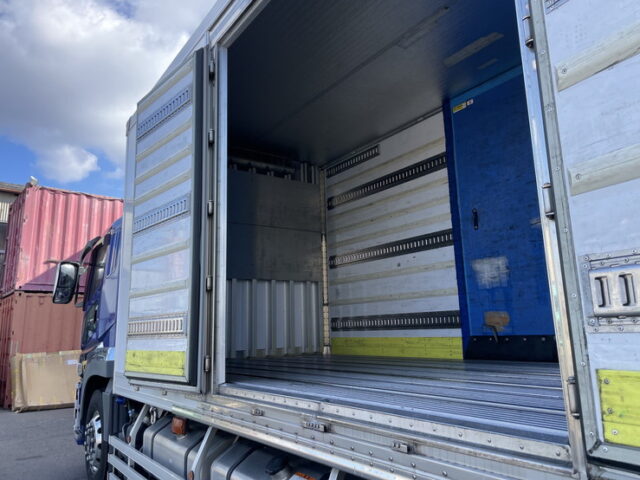 17スーパーグレート　冷凍バン　左観音扉　サブエンジン　ジョロ4キーストン　