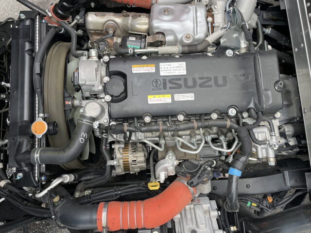 いすゞ　エルフ　アルミバン　低走行　ワイド　跳上ゲート　150馬力