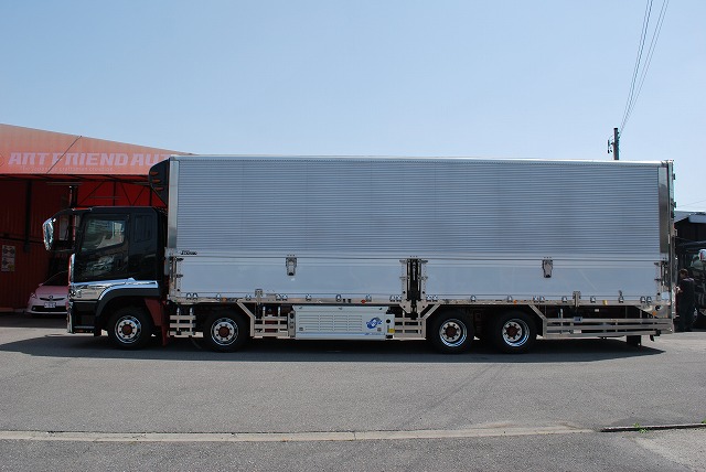 【225】三菱ふそうスーパーグレート　低床　冷凍ウイング　カスタム多数