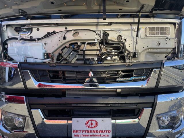 三菱ふそう　17スーパーグレート　トラクターヘッド　E尺　460馬力　リアエアサス　ハイルーフ　プレミアム