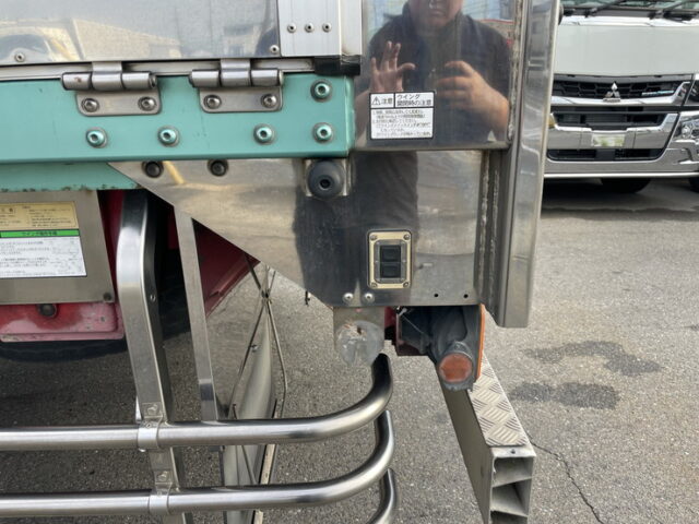 日野　プロフィア　1Mアオリ　ウィング　エアサス　ボディ取り可能