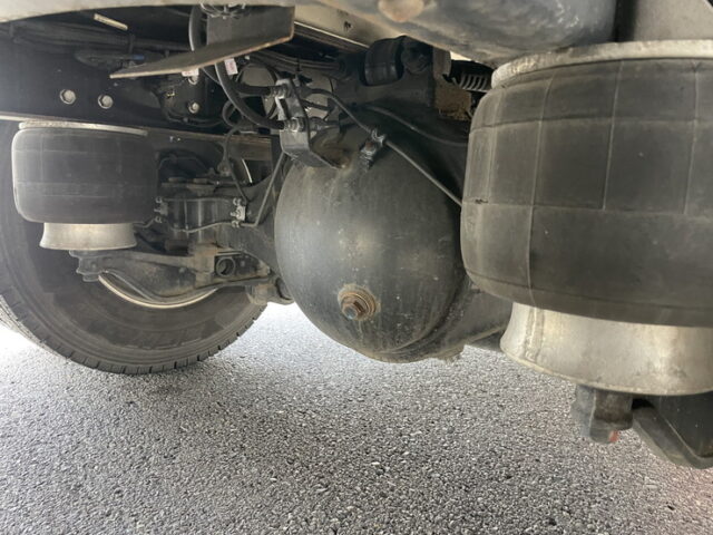 日野：17レンジャー：ハイルーフ：ウィング：6200ワイド：エアサス：格納ゲート