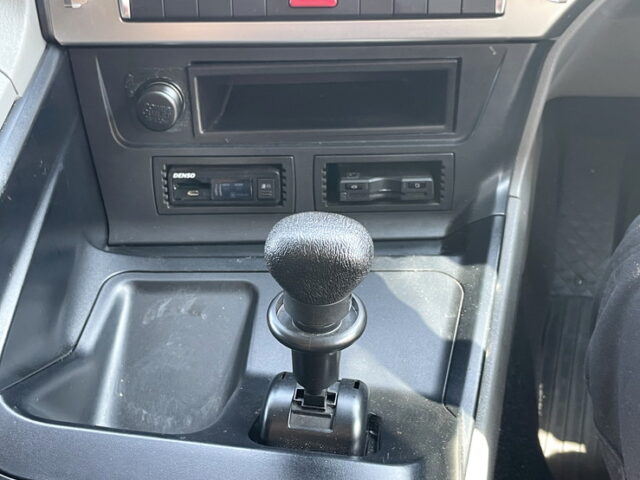 三菱ふそう：スーパーグレート：ハイルーフ：アルミウィング：メッキ多数：木床：AT：394馬力