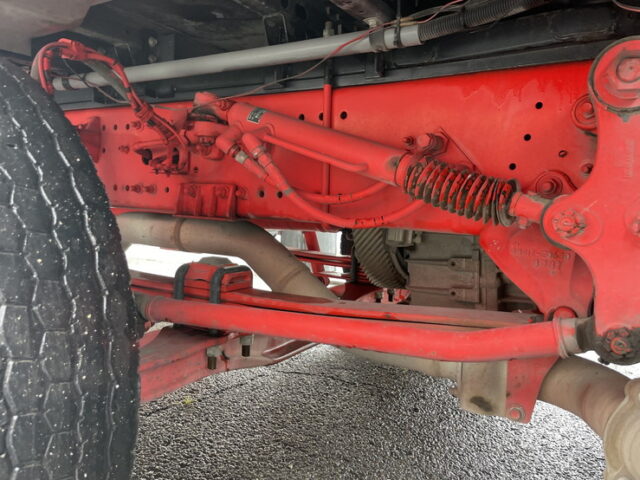 日野：17プロフィア：ハイルーフ：ウィング：メッキ多数：リア門口ステンレス：E13C