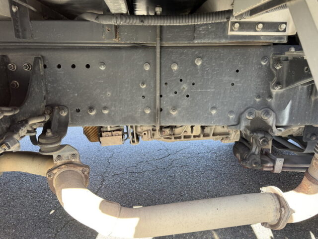 日野：17プロフィア：ハイルーフ：ウィング：リア門口ステンレス