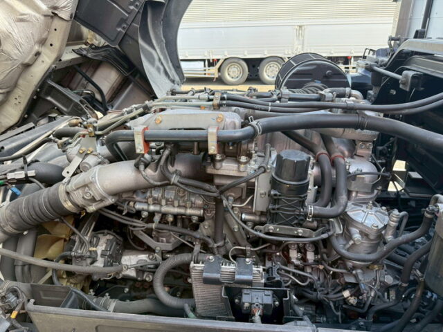 いすゞ：ギガ：冷凍ウィング：サブエンジン：ジョロ4キーストン：ステンレス多数