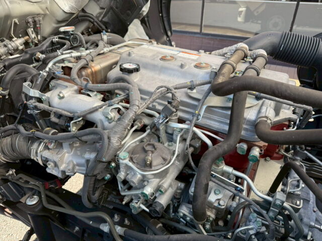 日野：17レンジャー：ウィング：6200ワイド：エアサス：格納ゲート