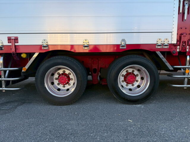 17スーパーグレート：ハイルーフ：ウィング：メッキ多数：アルミホイール：格納ゲート