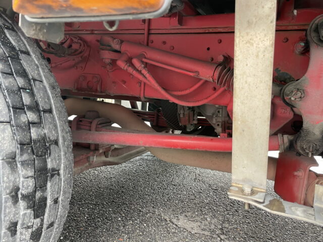 日野　プロフィア　ハイルーフ　ウィング　寝台メッキ　ステンレス多数