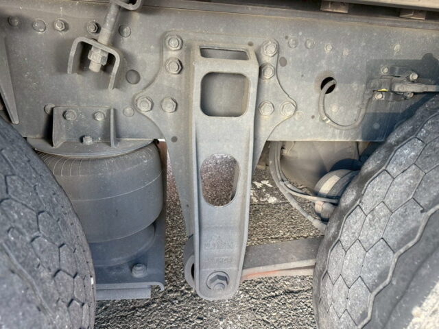 17スーパーグレート:ハイルーフ:ウィング:メッキ多数:アルミホイール:木床