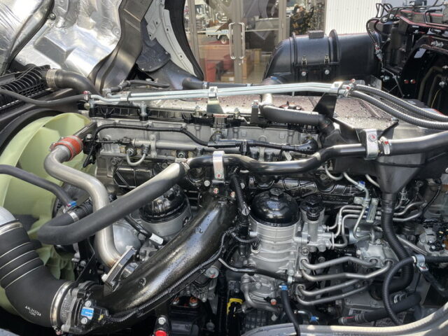 【現行型】スーパーグレート　スーパーハイルーフ　プレミアムライン　総輪エアサス