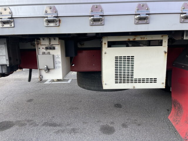 日野　プロフィア　冷凍ウィング　10輪　ジョロ4キーストン　7速　380馬力