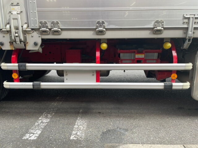 いすゞ　ギガ　ハイルーフ　アルミウィング　380馬力　リア門口ステンレス　