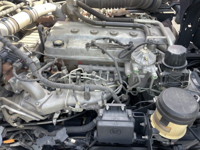 日野　17プロフィア　ハイルーフ　ウィング　後輪エアサス　380馬力