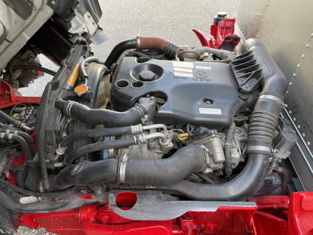 いすゞ　エルフ　アルミバン　5MT　サイドドア　ステンレスサイドバンパー　ステンレスリアバンパー　