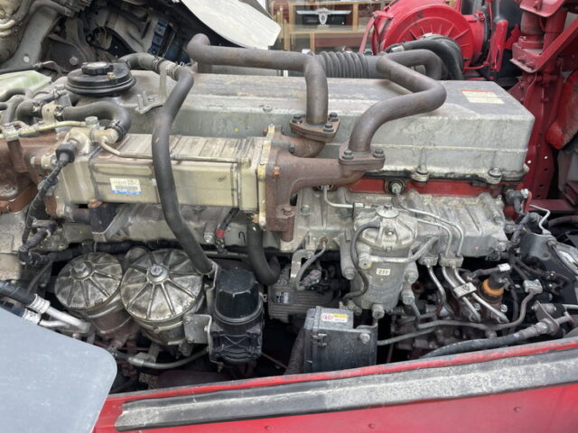 日野：プロフィア：ハイルーフ：ウィング：メッキ多数：ステンレス多数　