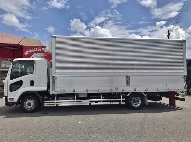 【247】いすゞフォワード ワイド 冷凍ウイング 未使用車 リヤエアサス