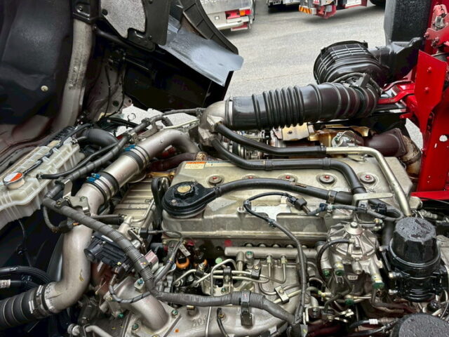 日野：17プロフィア：ハイルーフ：ウィング：メッキ多数：格納パワーゲート