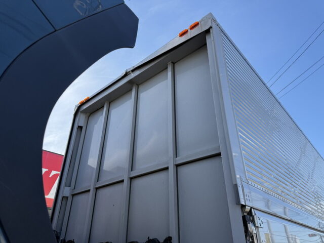 日野：17プロフィア：ハイルーフ：ウィング：リア門口ステンレス