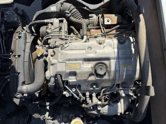 キャンター：平ボデー：標準幅：10尺長：カスタム：オートマ：煤焼き有：150馬力