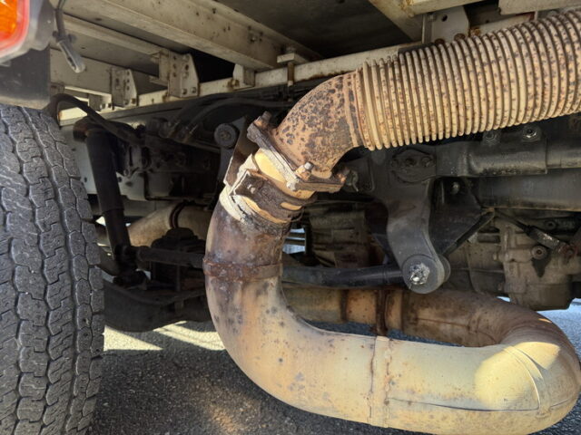 スーパーグレート：ウィング：メッキ多数：アルミホイール：ステンレス床：7速MT