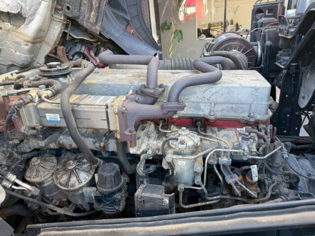 日野:プロフィア:ハイルーフ:冷凍ウィング:架装多数:ボディ枠ステンレス