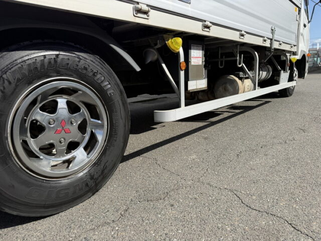 ファイター:ウィング:6200ワイド:後輪エアサス:格納ゲート:240馬力