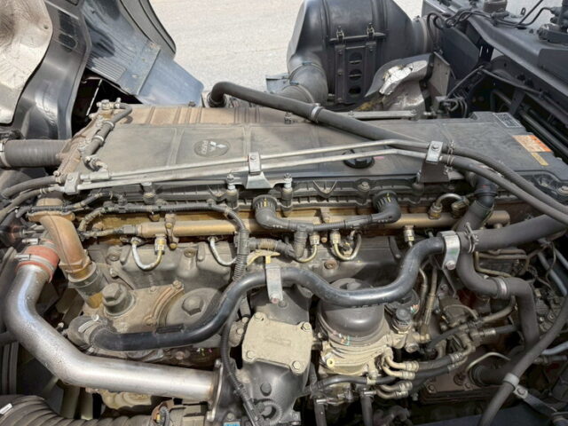 スーパーグレート：ハイルーフ：ウィング：跳上ゲート：アルミホイール：床鉄